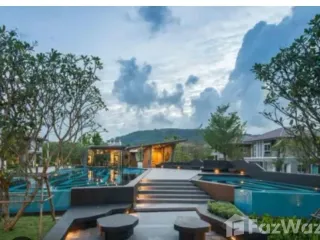 À louer 4 chambres maison à Mueang Phuket, Phuket