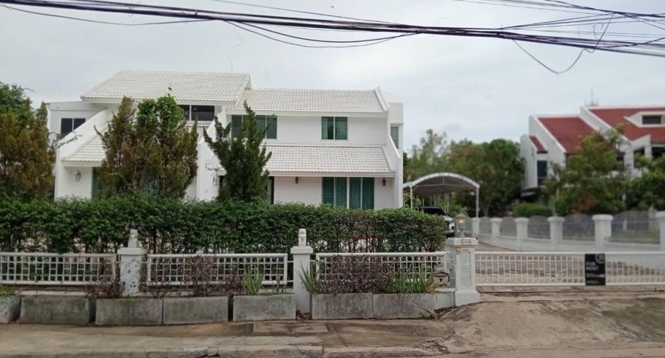 For sale 4 bedrooms house in Lam Luk Ka, Pathum Thani