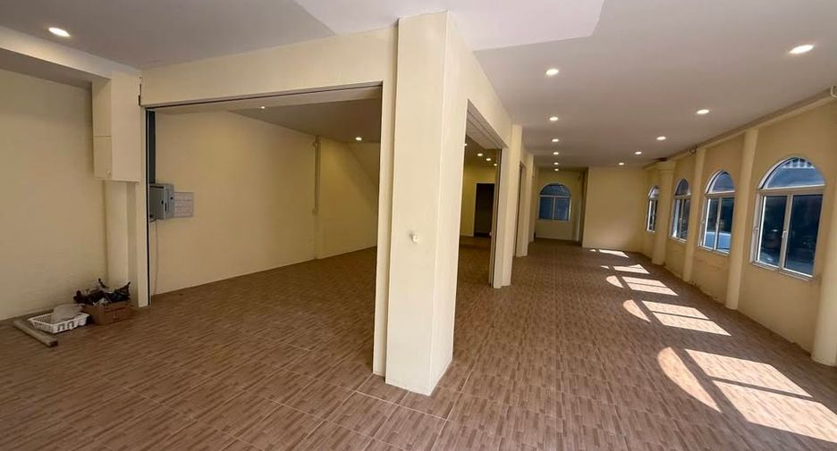 出售 7 卧室 公寓式住宅 在 Bang Lamung, Chon Buri