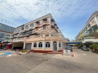 Продажа 7 спальни апартаменты в Банг Ламунг, Чонбури