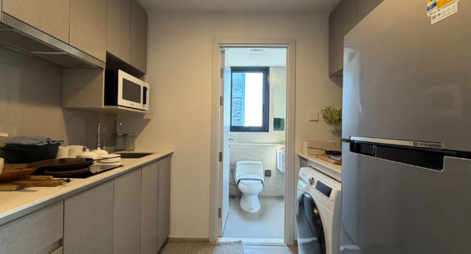 For sale 2 bedrooms condo in Sathon, Bangkok