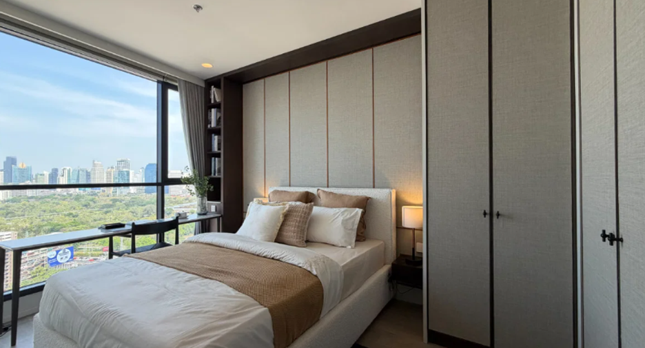 For sale 2 bedrooms condo in Sathon, Bangkok