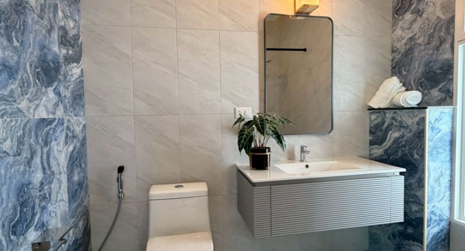 For sale 3 bedrooms house in East Pattaya, Pattaya
