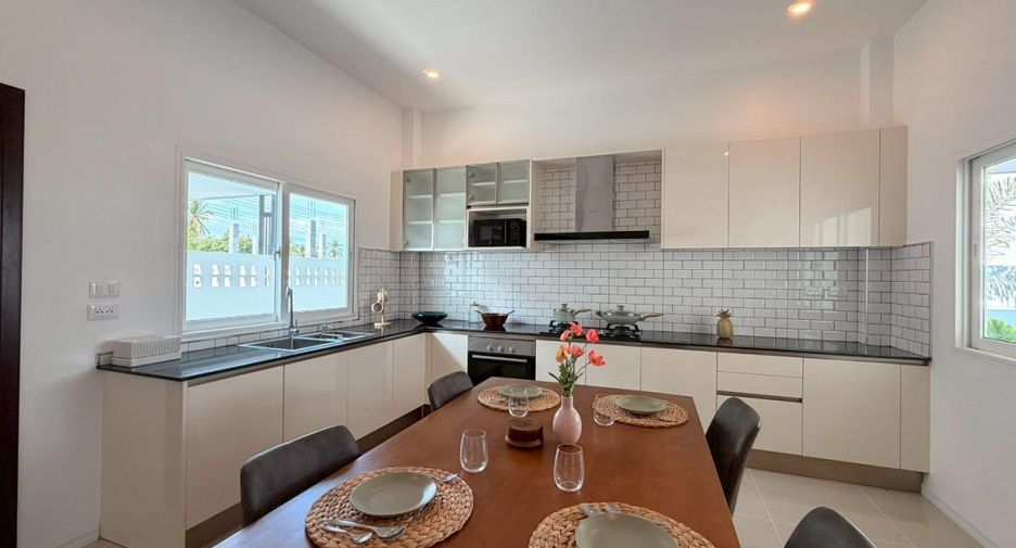 For sale 3 bedrooms house in East Pattaya, Pattaya
