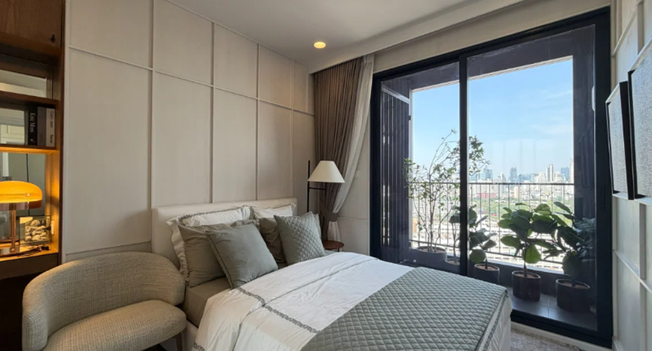 For sale 2 bedrooms condo in Sathon, Bangkok