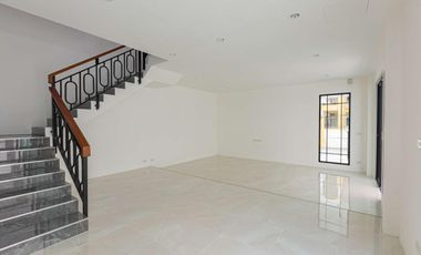 出售 3 卧室 独立屋 在 Bang Lamung, Chon Buri