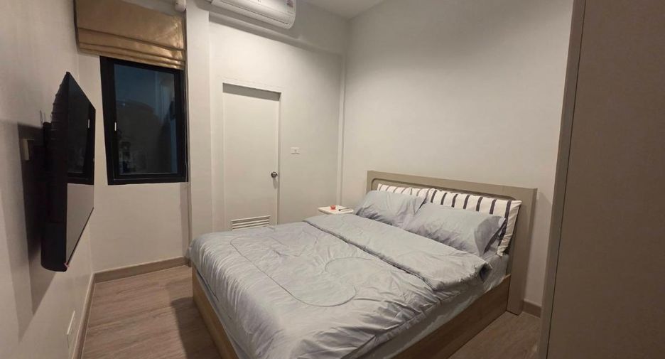 For rent 2 bedrooms townhouse in East Pattaya, Pattaya