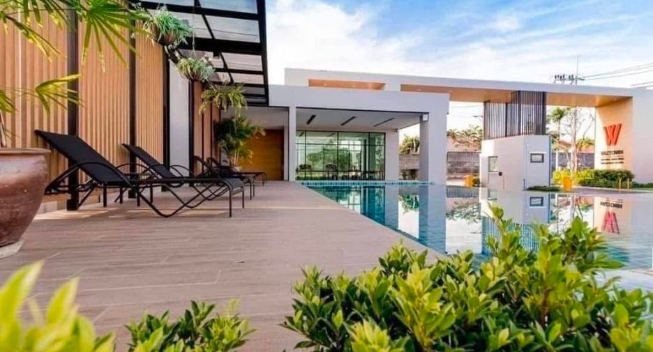 For rent 2 bedrooms townhouse in East Pattaya, Pattaya