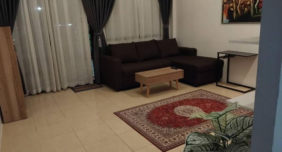 For sale 2 bedrooms townhouse in South Pattaya, Pattaya