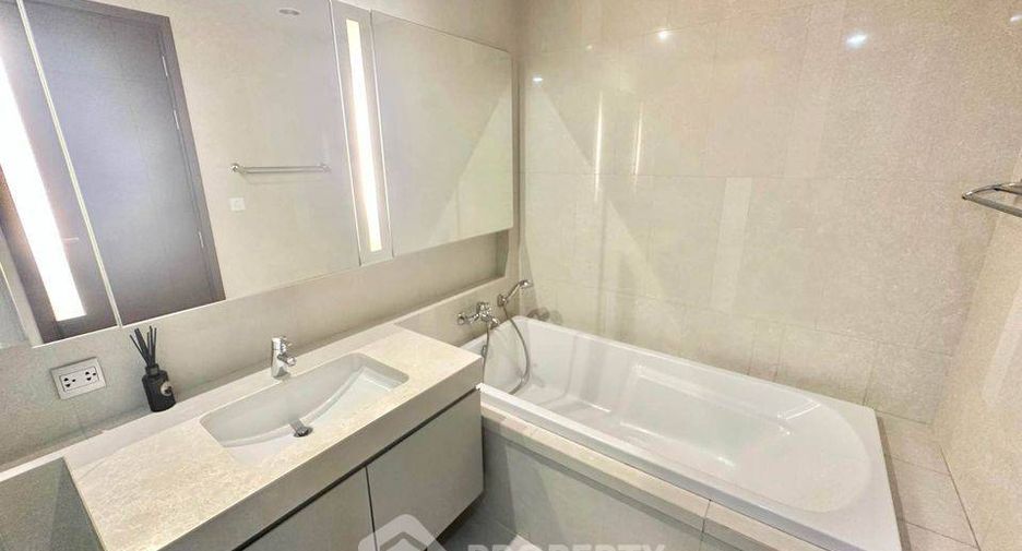 For rent 1 bed condo in Watthana, Bangkok