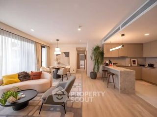 For rent 2 bedrooms condo in Huai Khwang, Bangkok