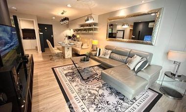 For rent 3 bedrooms condo in Huai Khwang, Bangkok