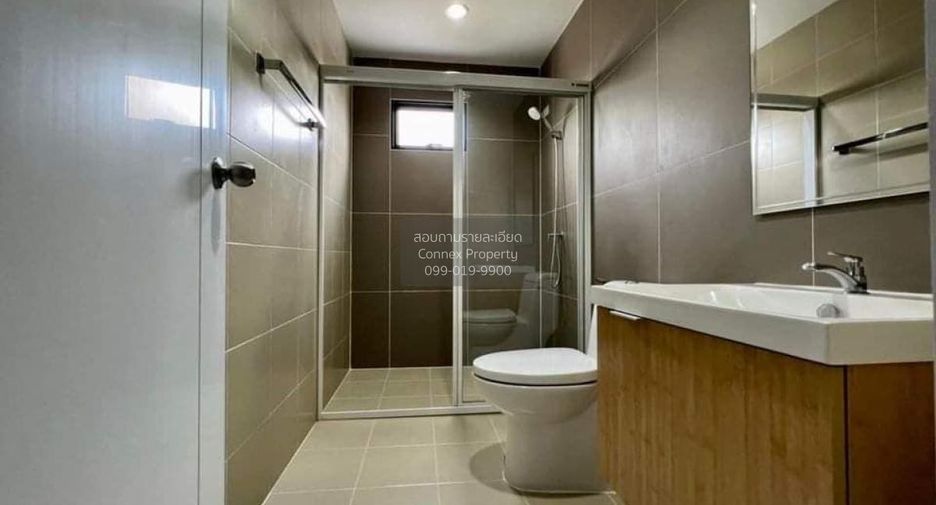 Haus zur Miete mit 3 Zimmer in Wang Thonglang, Bangkok
