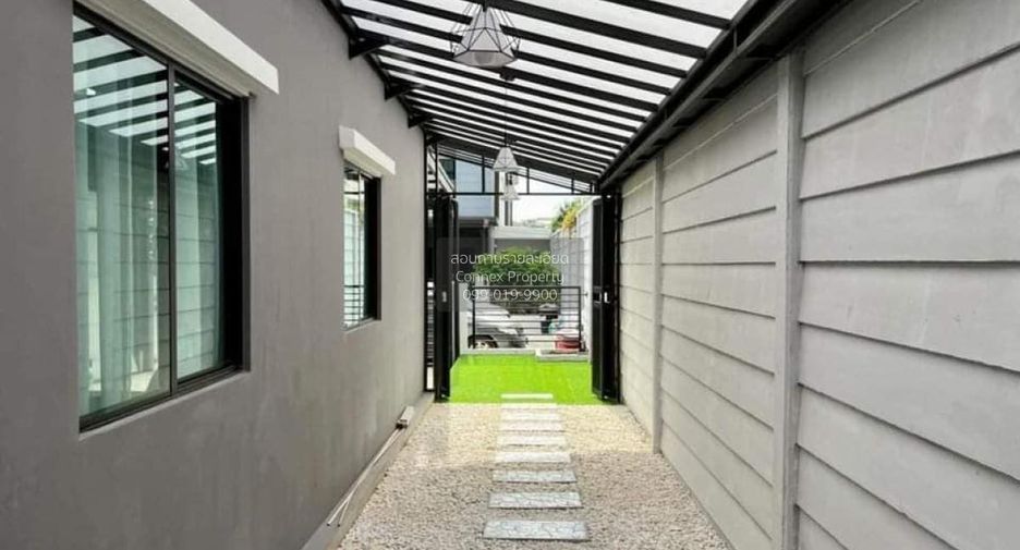 Haus zur Miete mit 3 Zimmer in Wang Thonglang, Bangkok