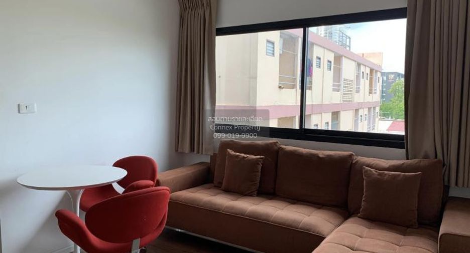 For rent 2 bedrooms condo in Bang Na, Bangkok