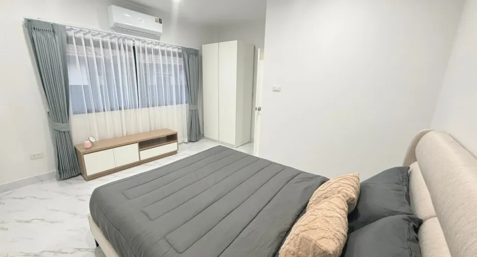 À vendre 4 chambres villa à Bang Lamung, Chonburi