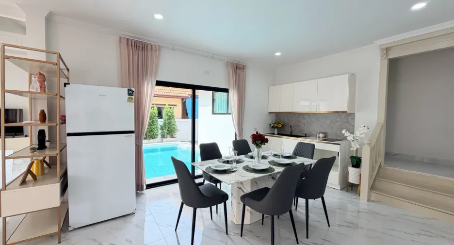 À vendre 4 chambres villa à Bang Lamung, Chonburi