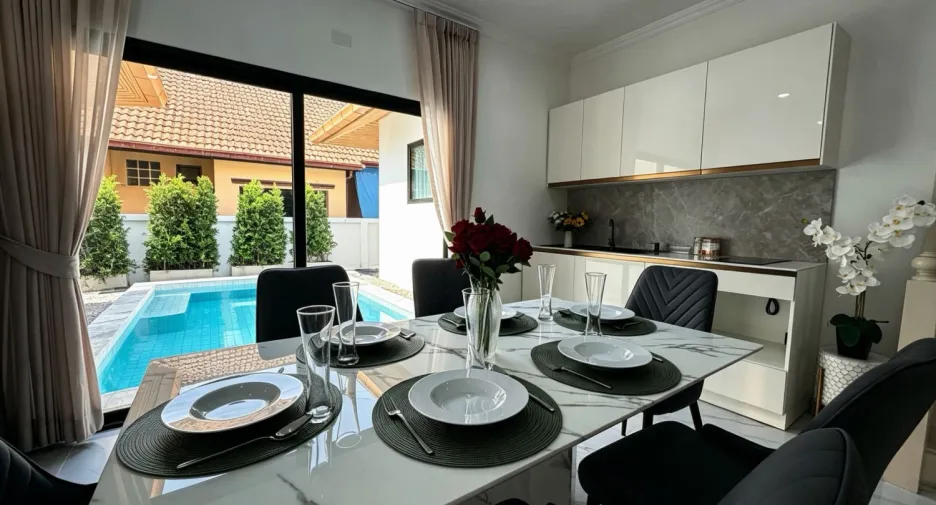 À vendre 4 chambres villa à Bang Lamung, Chonburi