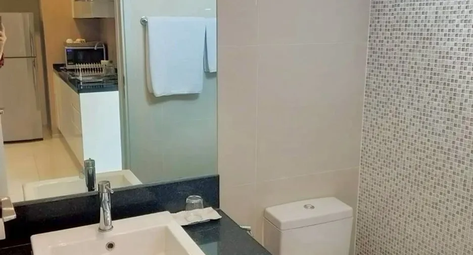 For rent 2 bedrooms condo in Sattahip, Chonburi
