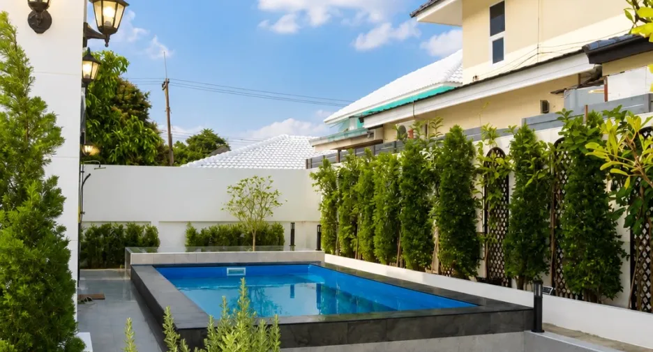 For sale 4 bedrooms villa in East Pattaya, Pattaya