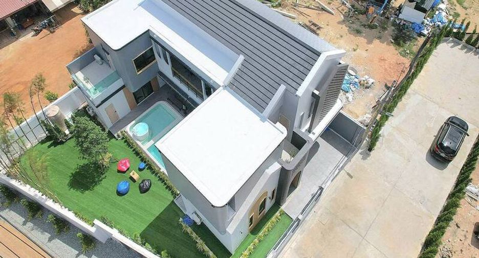 Villa en venta de 5 habitaciones en Huay Yai, Pattaya