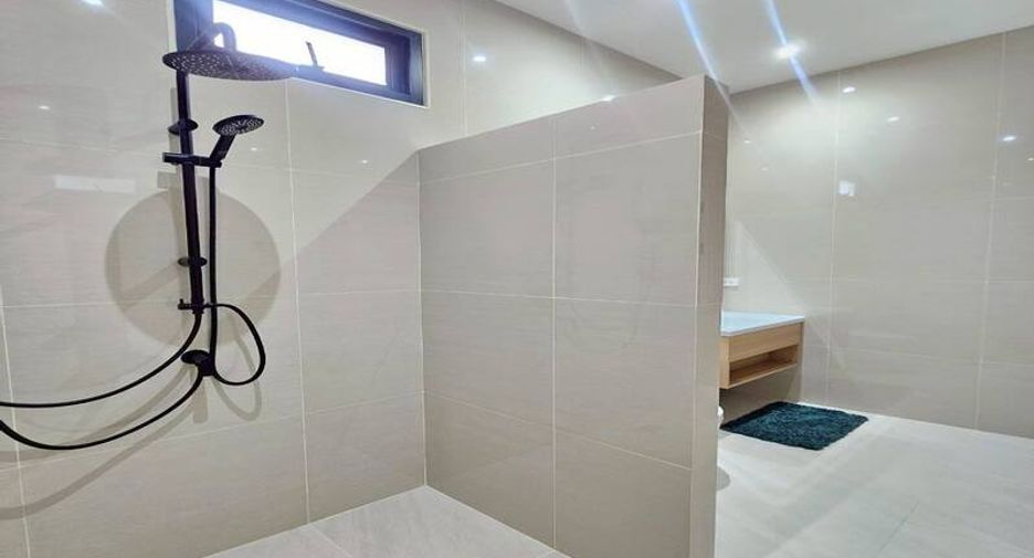 Villa en venta de 5 habitaciones en Huay Yai, Pattaya