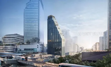 For sale 3 bedrooms condo in Khlong Toei, Bangkok