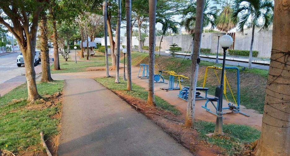For rent 3 bedrooms house in Pran Buri, Prachuap Khiri Khan