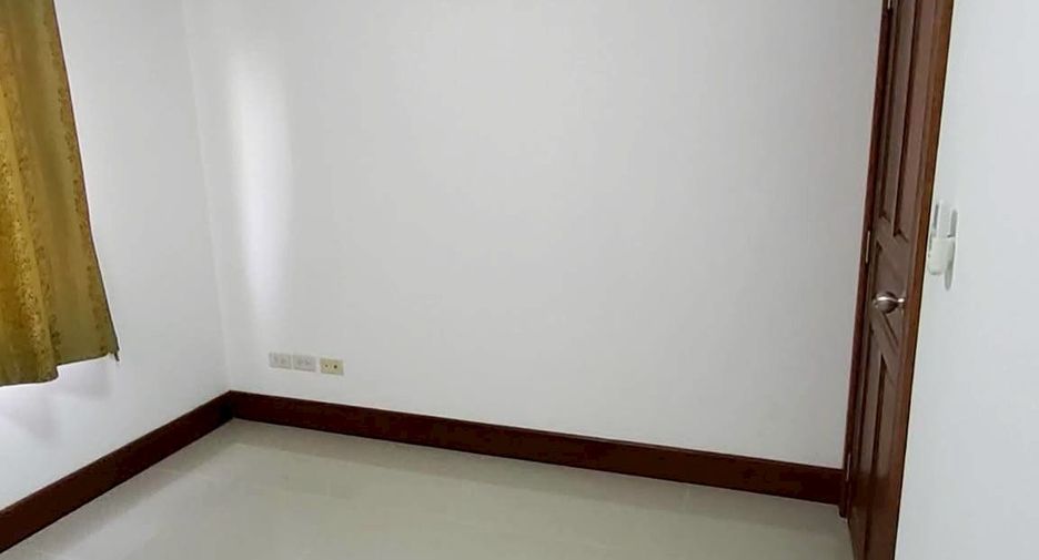 For rent 3 bedrooms house in Pran Buri, Prachuap Khiri Khan