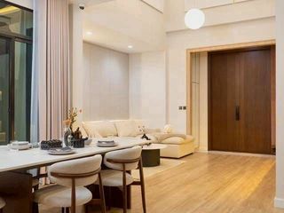 For rent そして for sale 3 ベッドルーム house in Phra Khanong, Bangkok