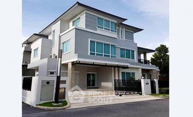 For rent 5 bedrooms house in Saphan Sung, Bangkok