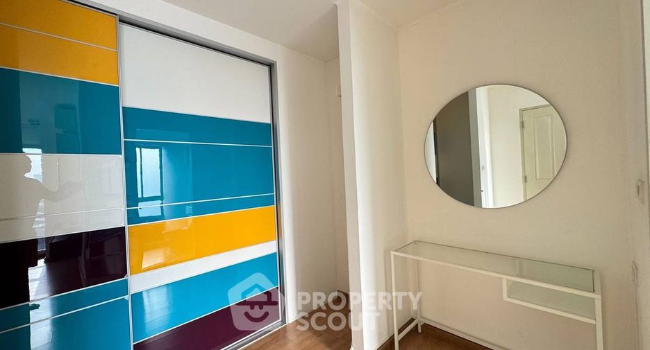 For rent 2 bedrooms condo in Phaya Thai, Bangkok