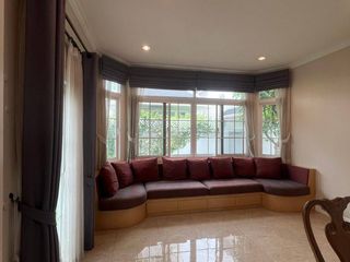 For rent 4 bedrooms house in Bang Na, Bangkok