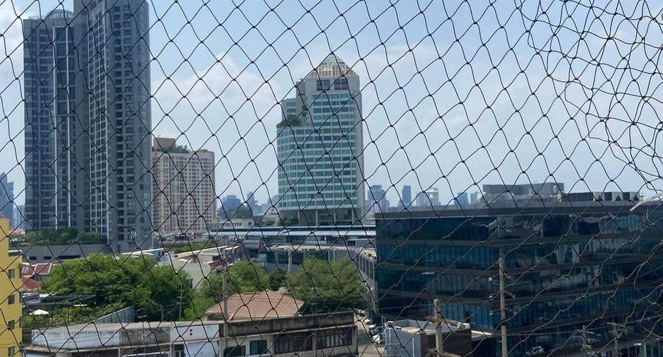 Condo en alquiler de 2 habitaciones en Khlong Toei, Bangkok