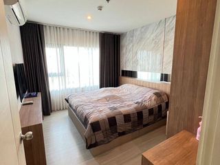 出售 1 卧室 公寓 在 Phasi Charoen, 曼谷
