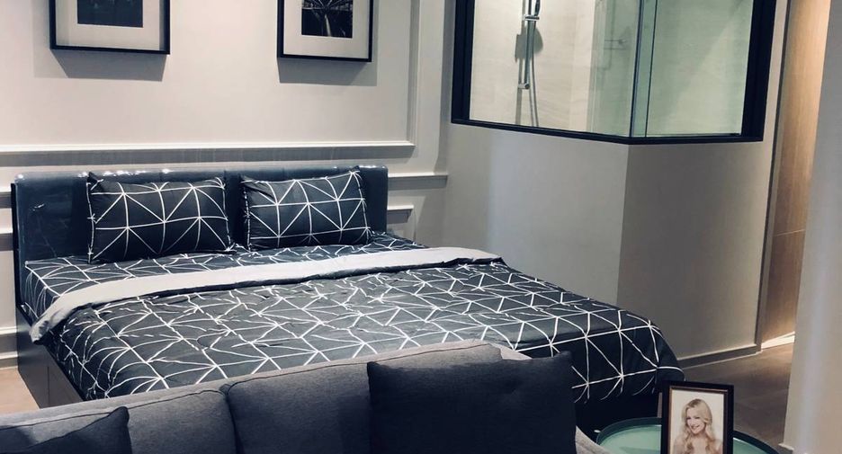 For sale 1 bed condo in Bang Rak, Bangkok