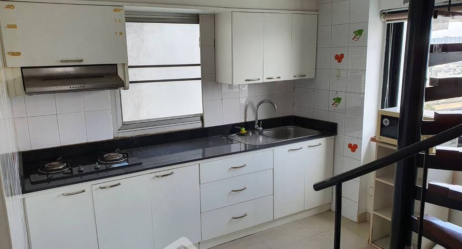 Wohnung zum Kauf mit 2 Zimmer in Watthana, Bangkok