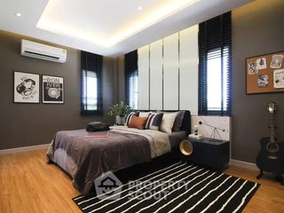 For sale 4 bedrooms house in Don Mueang, Bangkok