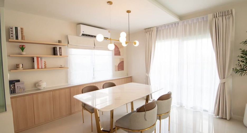 For rent 4 bedrooms house in Bang Phli, Samut Prakan