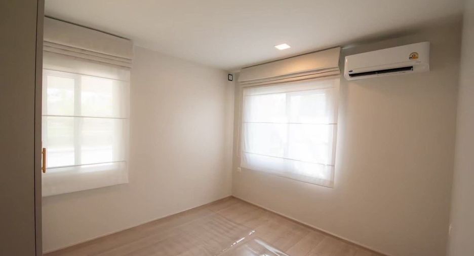 For rent 4 bedrooms house in Bang Phli, Samut Prakan