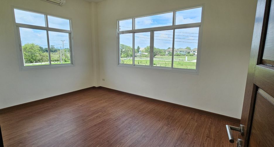 For sale 6 bedrooms house in Doi Saket, Chiang Mai