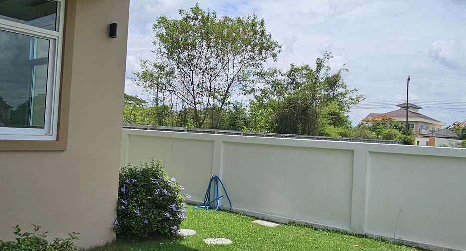 For sale 6 bedrooms house in Doi Saket, Chiang Mai