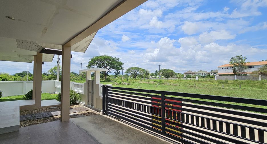 For sale 6 bedrooms house in Doi Saket, Chiang Mai