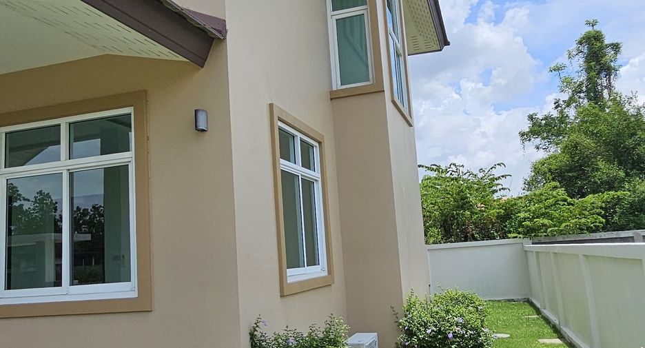 For sale 6 bedrooms house in Doi Saket, Chiang Mai