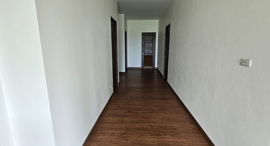 For sale 6 bedrooms house in Doi Saket, Chiang Mai