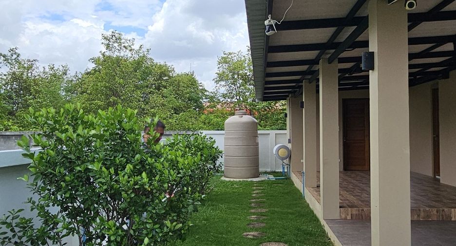 For sale 6 bedrooms house in Doi Saket, Chiang Mai
