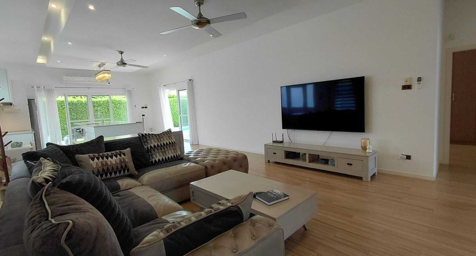 À vendre 3 chambres villa à Hua Hin, Prachuap Khiri Khan