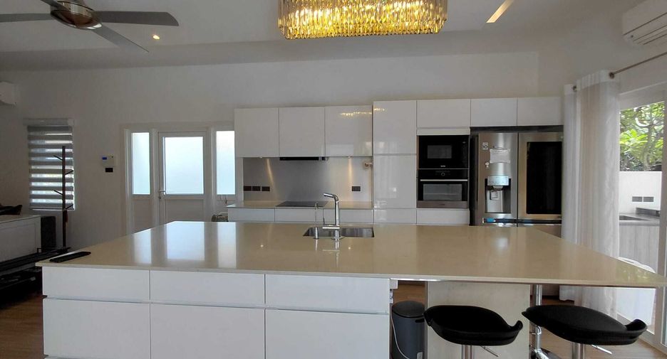 À vendre 3 chambres villa à Hua Hin, Prachuap Khiri Khan