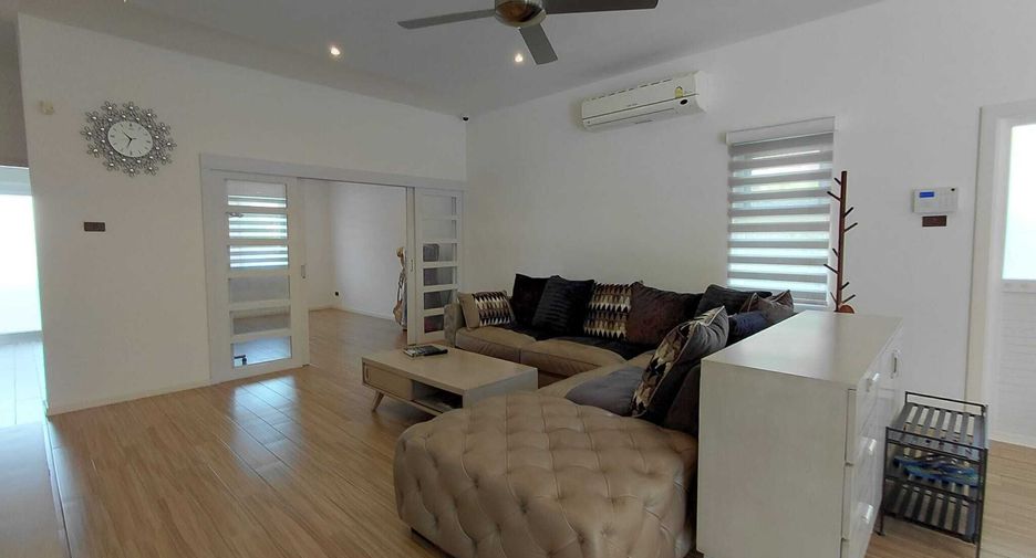 À vendre 3 chambres villa à Hua Hin, Prachuap Khiri Khan