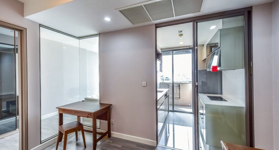 À vendre et à louer 1 chambre condo à Bang Rak, Bangkok